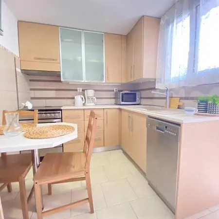 Apartment Elias' Family Flat In Plato's Academy *